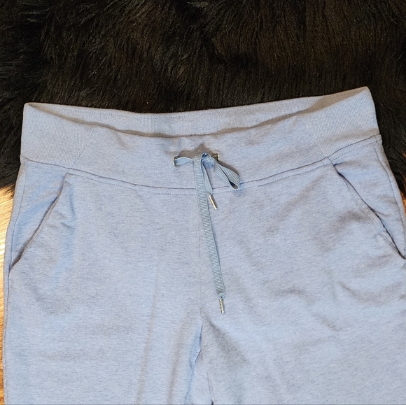 Eddie Bauer Heathered Blue Cropped Cozy Camp Joggers Women's Size M - Picture 3 of 5
